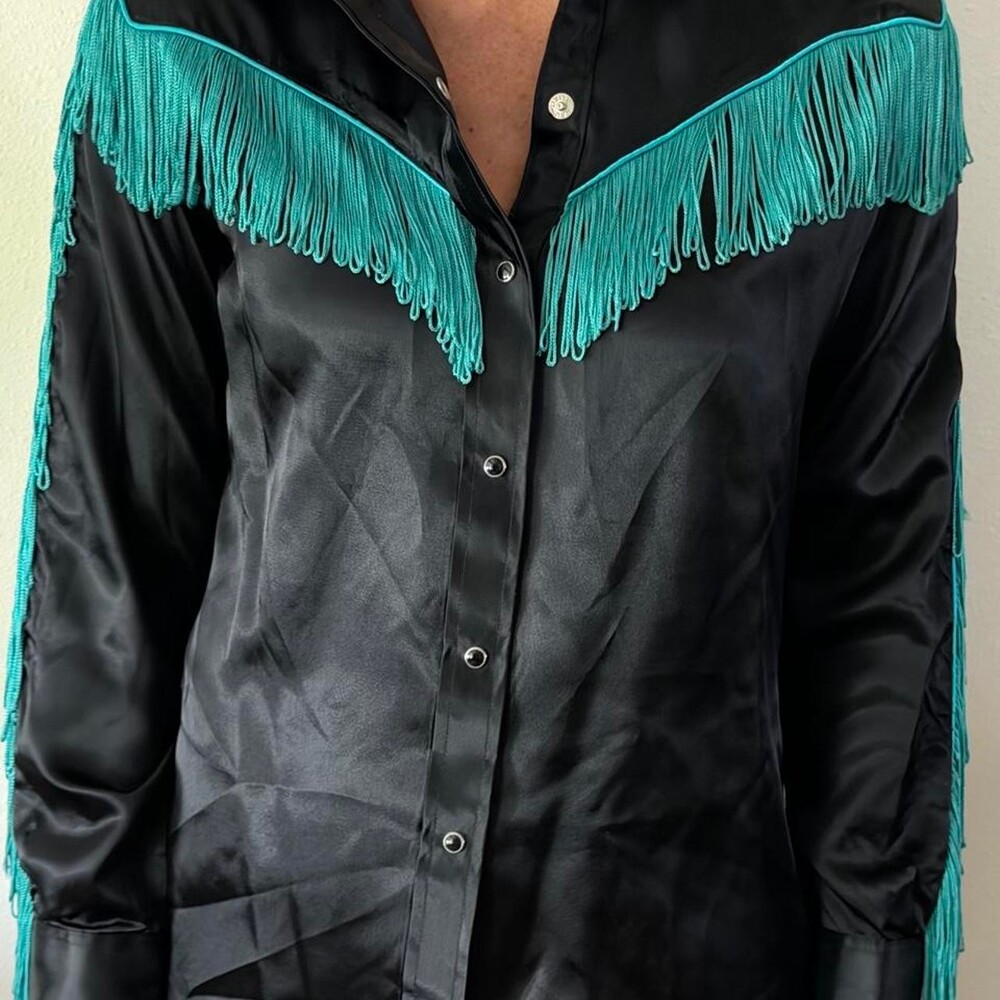 Vintage Karman silk top with pearl snaps and teal fringe #western #vintage # fri